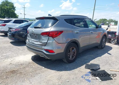 2017 Hyundai Santa Fe Sport 2.4L z USA, uszkodzony, nr VIN 5NMZUDLB1HH001685